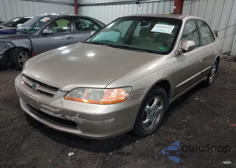 2000 Honda Accord 2.3 Ex from USA, damaged, VIN 1HGCG6671YA146608